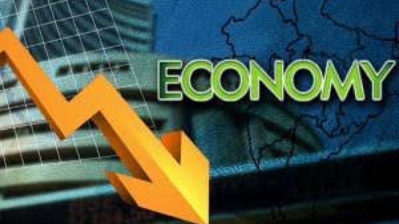 اقتصاد د علم پلار څوک دی؟        