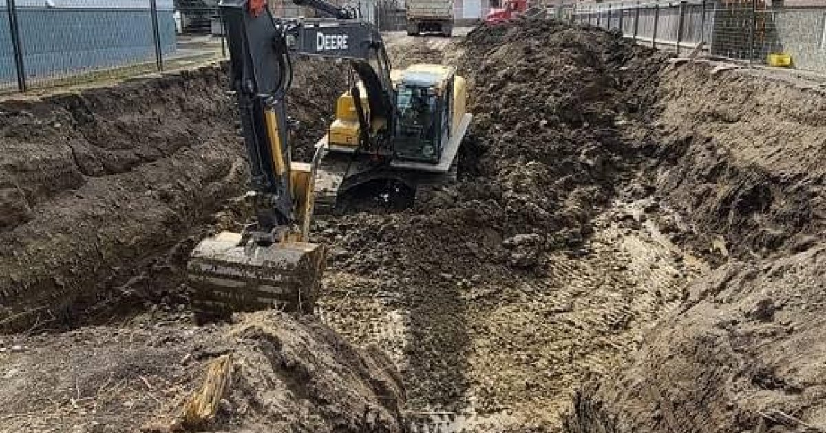 جبه زاره ځمکه باندې د ودانۍ جوړول