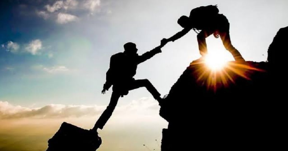 د ملګرو په انتخاب کې کومو ټکو ته پام وکړو!؟