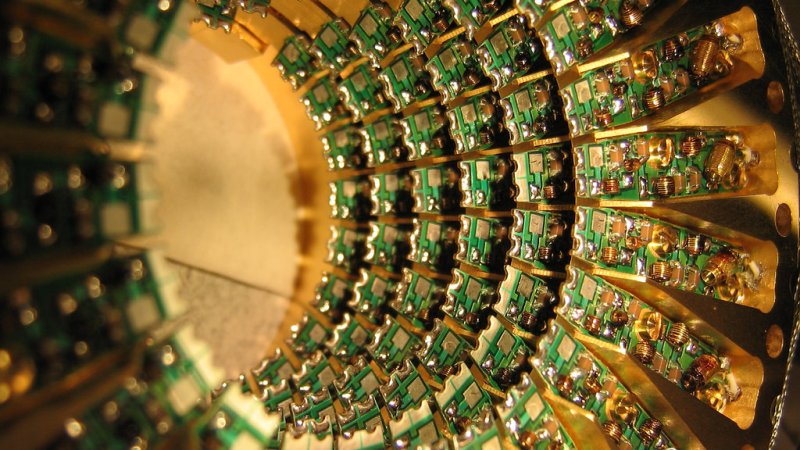 کوانټم کمپیوټېنګ (Quantum Computing)