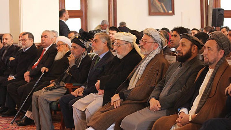 چالش های مردمسالاري و حقوق بشر