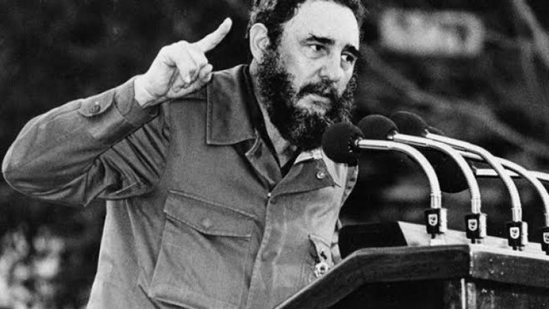 فيډل کاسټرو؛ د کیوبا انقلابي څېره