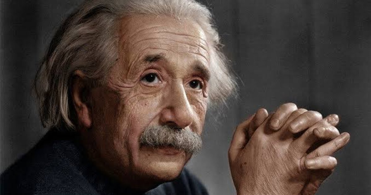 د البرټ انشټاین لنډ ژوندلیک!