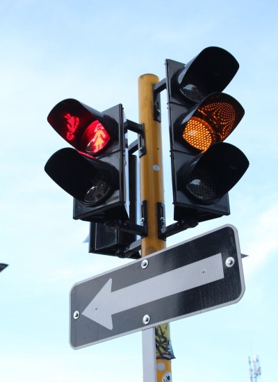Traficترافیک